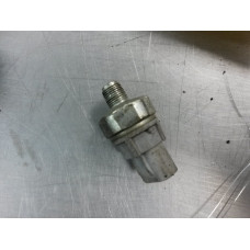 99K019 Engine Oil Pressure Sensor For 05-09 Toyota 4Runner  4.0
